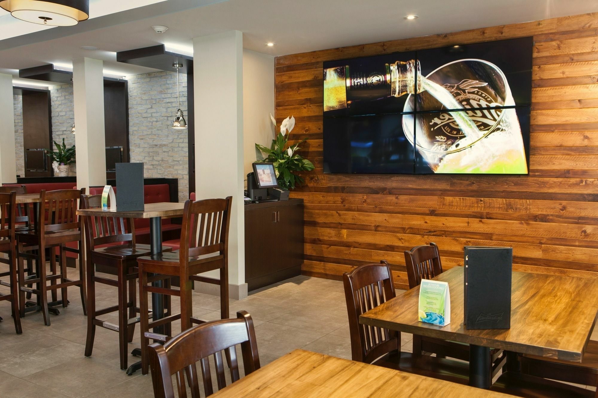 布伦瑞克酒店 帕里桑德 外观 照片